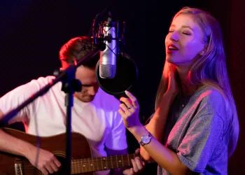 Müzik Akademi Yorumları