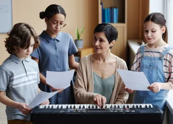 En İyi Şan Kursu: Şan Akademi