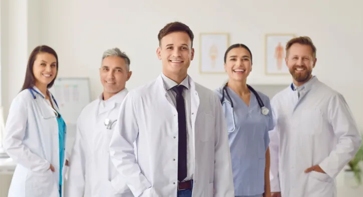 Alanında En İyiler: Üroloji, Kalp Damar Cerrahisi ve Dermatolojide Öncü Doktorlar